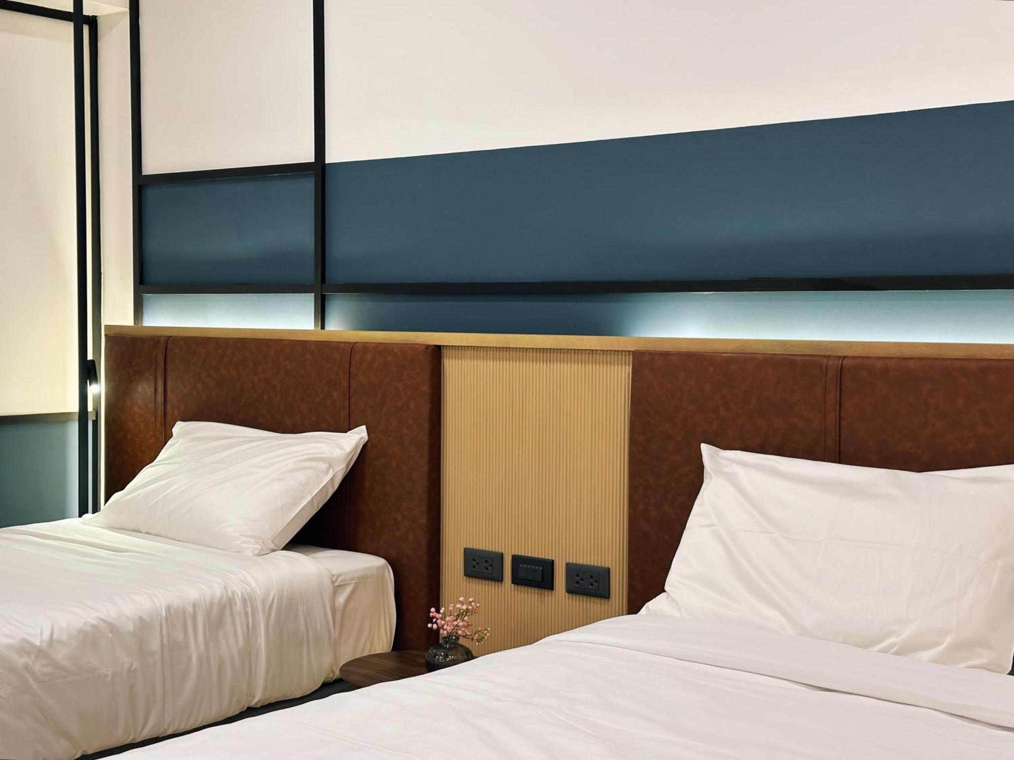 Parcel Hotel Bangkok Esterno foto