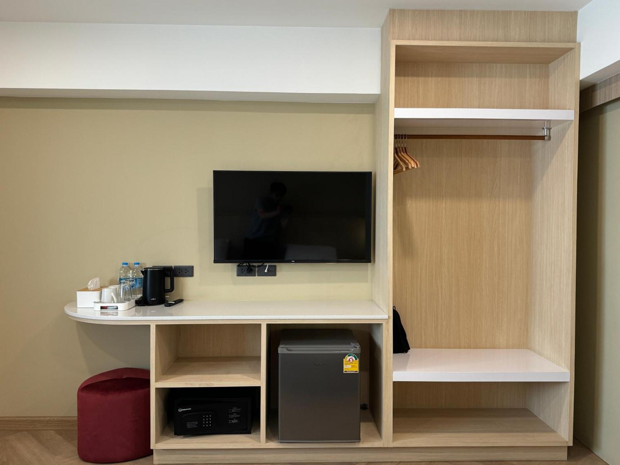Parcel Hotel Bangkok Esterno foto